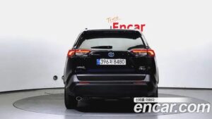 Toyota RAV4 2.5 2WD HYBRID 2022 года из Южной Кореи