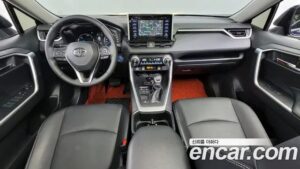 Toyota RAV4 2.5 2WD HYBRID 2022 года из Южной Кореи