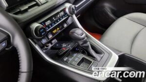 Toyota RAV4 2.5 2WD HYBRID 2022 года из Южной Кореи