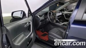 Toyota RAV4 2.5 2WD HYBRID 2022 года из Южной Кореи