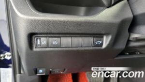 Toyota RAV4 2.5 2WD HYBRID 2022 года из Южной Кореи