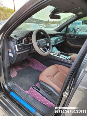 Audi Q7 45 TDI 4WD Premium 2021 года из Южной Кореи