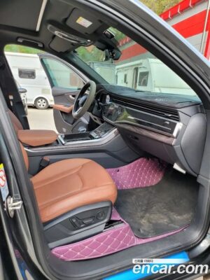 Audi Q7 45 TDI 4WD Premium 2021 года из Южной Кореи