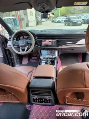 Audi Q7 45 TDI 4WD Premium 2021 года из Южной Кореи