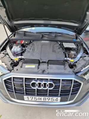 Audi Q7 45 TDI 4WD Premium 2021 года из Южной Кореи