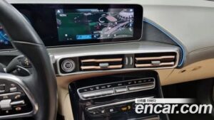 Mercedes-Benz EQC EQC400 4MATIC 2020 года из Южной Кореи