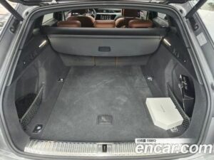 Audi e-tron 55 4WD 2022 года из Южной Кореи
