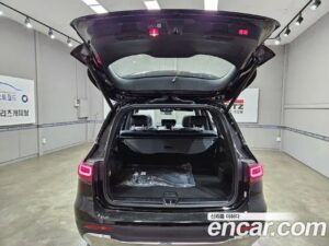 Mercedes-Benz GLB-Class GLB200 d 2023 года из Южной Кореи