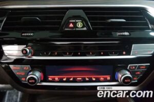 BMW Gran Turismo 640i xDrive Luxury 2022 года из Южной Кореи