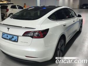Tesla Model 3 LONG RANGE 2021 года из Южной Кореи