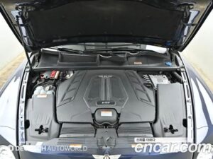 Bentley Bentayga 4.0 V8 2020 года из Южной Кореи