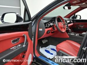 Bentley Bentayga 4.0 V8 2020 года из Южной Кореи