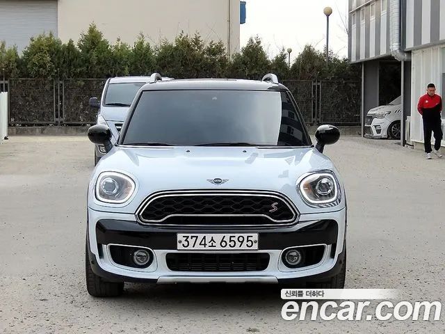 Mini Countryman ALL4 2020 года из Кореи