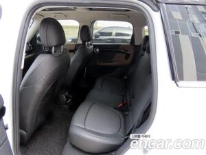 Mini Countryman ALL4 2020 года из Южной Кореи