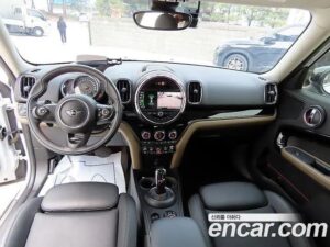 Mini Countryman ALL4 2020 года из Южной Кореи