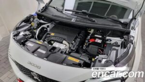 Peugeot 3008 1.2 Pure Tech ALLURE 2022 года из Южной Кореи