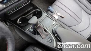 Lexus UX 2.0 F-Sport 2WD 2022 года из Южной Кореи