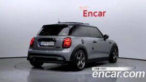 Mini Cooper CLASSIC Plus 2022 года из Южной Кореи
