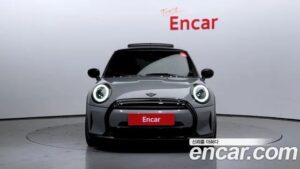 Mini Cooper CLASSIC Plus 2022 года из Южной Кореи