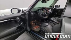Mini Cooper CLASSIC Plus 2022 года из Южной Кореи