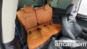 Mini Cooper CLASSIC Plus 2022 года из Южной Кореи