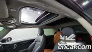 Mini Cooper CLASSIC Plus 2022 года из Южной Кореи