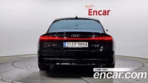 Audi A7 55 TFSI 4WD Premium 2021 года из Южной Кореи