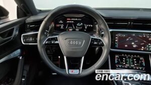 Audi A7 55 TFSI 4WD Premium 2021 года из Южной Кореи