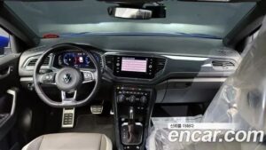 Volkswagen T-Roc 2.0 TDI Premium 2021 года из Южной Кореи
