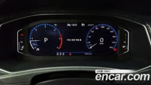 Volkswagen T-Roc 2.0 TDI Premium 2021 года из Южной Кореи