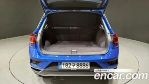 Volkswagen T-Roc 2.0 TDI Premium 2021 года из Южной Кореи
