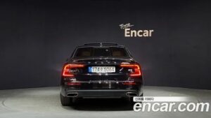 Volvo S60 B5 Inscription 2021 года из Южной Кореи