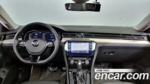 Volkswagen Arteon 2.0 TDI Premium 2020 года из Южной Кореи