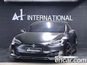 Tesla Model S P100D 2019 года из Южной Кореи