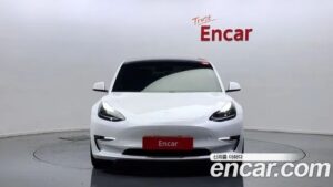 Tesla Model 3 Performance 2021 года из Южной Кореи
