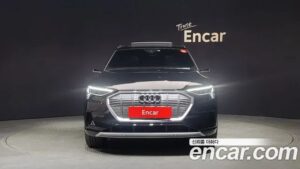 Audi e-tron 55 4WD 2022 года из Южной Кореи