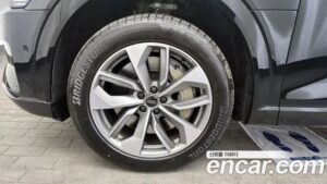 Audi e-tron 55 4WD 2022 года из Южной Кореи