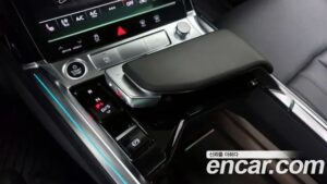 Audi e-tron 55 4WD 2022 года из Южной Кореи