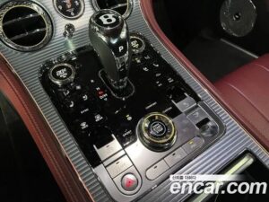 Bentley Continental 4.0 GT 2020 года из Южной Кореи