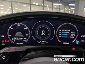 Porsche Taycan Turbo 2021 года из Южной Кореи