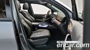 Mercedes-Benz GLS-Class GLS400d 4MATIC 2021 года из Южной Кореи