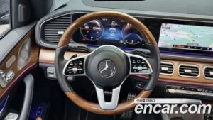 Mercedes-Benz GLS-Class GLS400d 4MATIC 2021 года из Южной Кореи