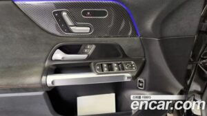 Mercedes-Benz GLB-Class GLB250 4MATIC 2021 года из Южной Кореи