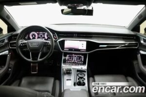 Audi A7 55 TFSI 4WD Premium 2020 года из Южной Кореи