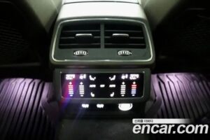 Audi A7 55 TFSI 4WD Premium 2020 года из Южной Кореи