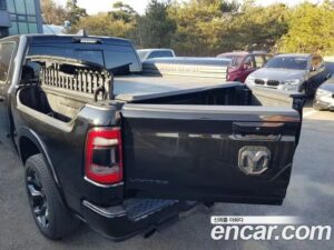 Dodge Ram Pick Up 5.7 2021 года из Южной Кореи