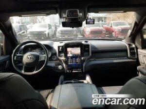 Dodge Ram Pick Up 5.7 2021 года из Южной Кореи