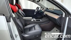 Tesla Model Y Standard RANGE 2021 года из Южной Кореи