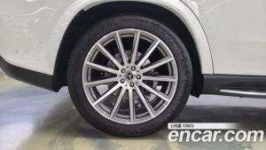 Mercedes-Benz GLS-Class GLS580 4MATIC 2021 года из Южной Кореи