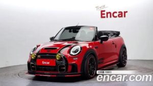 Mini Cooper Convertible JCW 2022 года из Южной Кореи